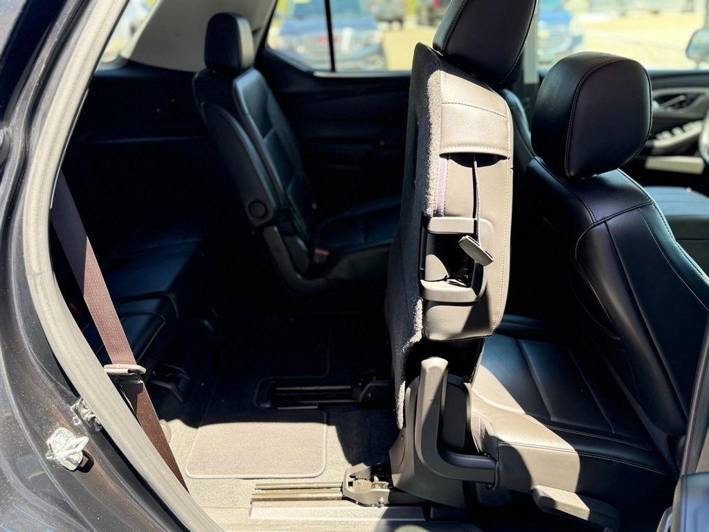 Chevrolet Traverse  2021