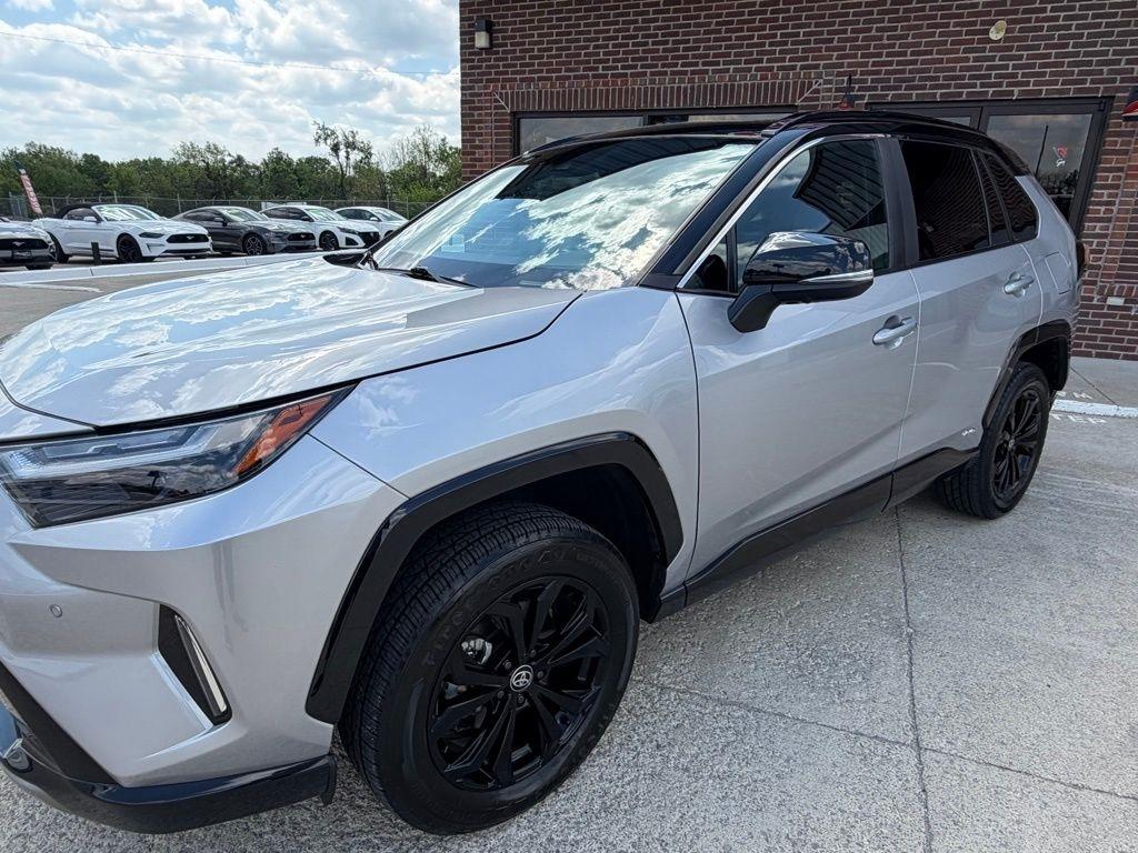 Toyota RAV4 Hybrid  2023