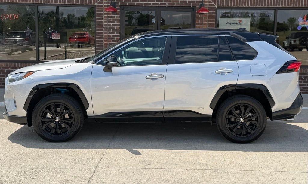 Toyota RAV4 Hybrid  2023