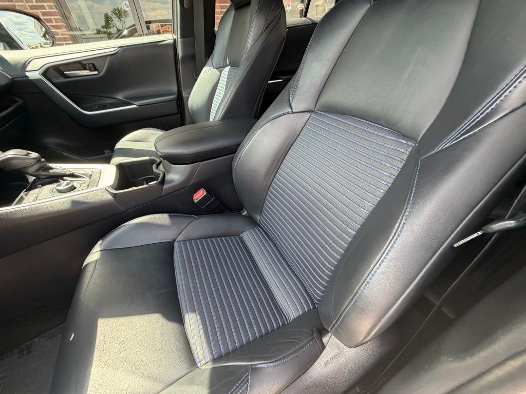 Toyota RAV4 Hybrid  2023