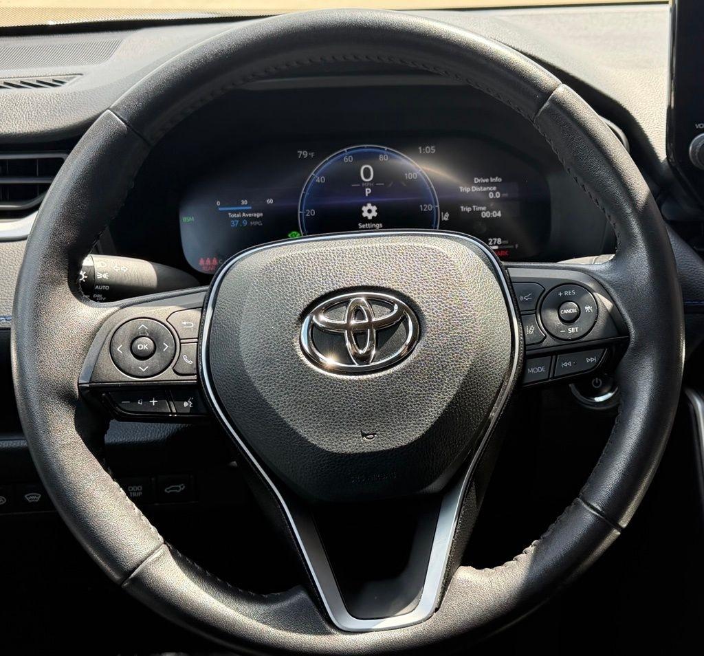 Toyota RAV4 Hybrid  2023