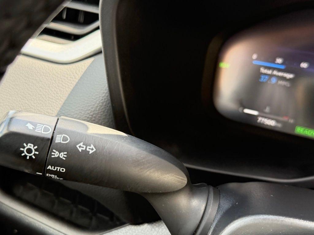 Toyota RAV4 Hybrid  2023