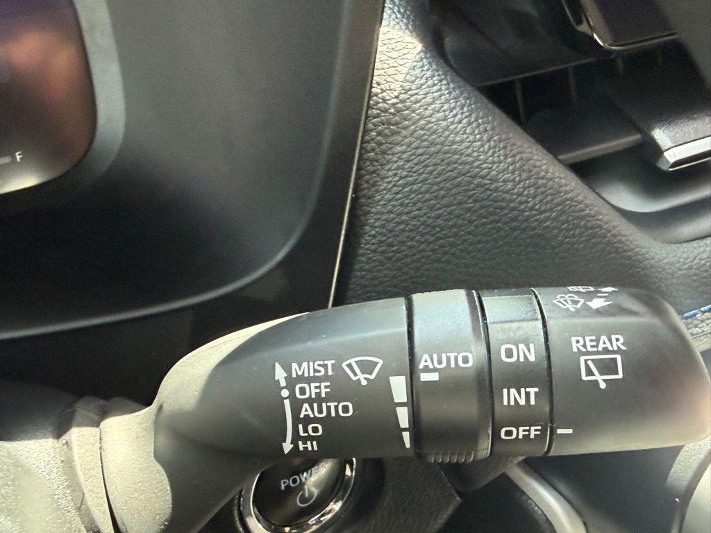 Toyota RAV4 Hybrid  2023
