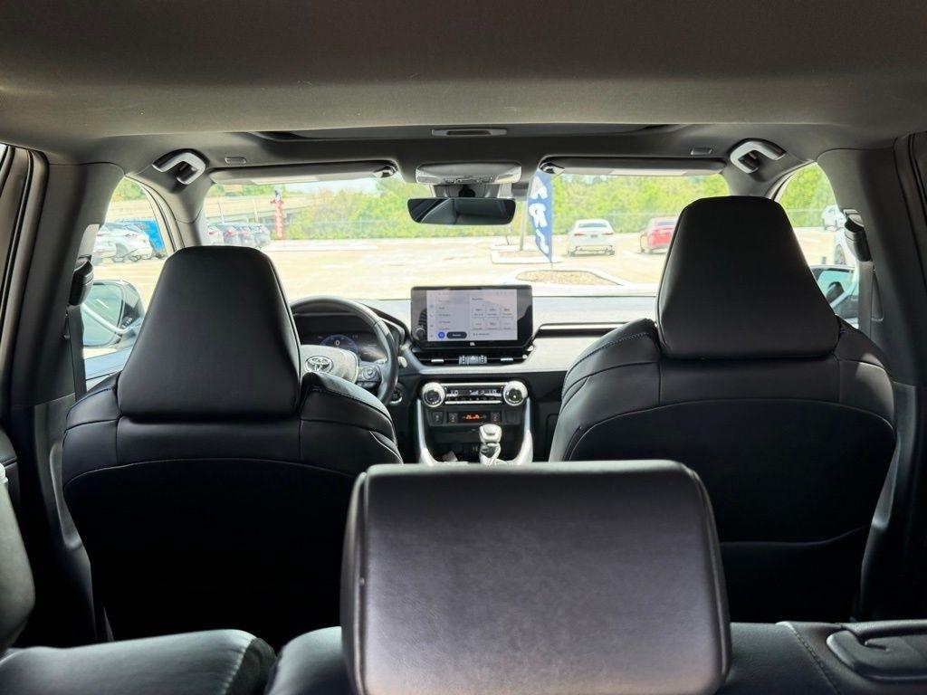 Toyota RAV4 Hybrid  2023