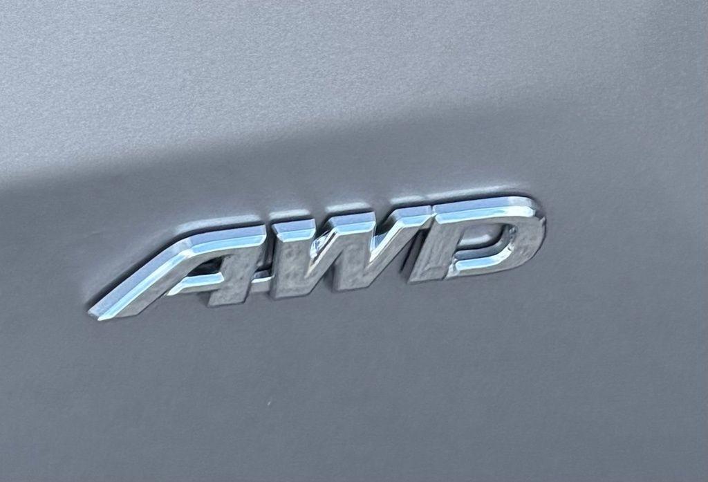 Toyota RAV4 Hybrid  2023