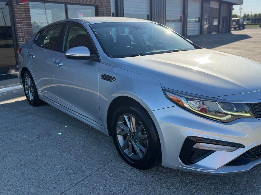 Kia Optima  2019