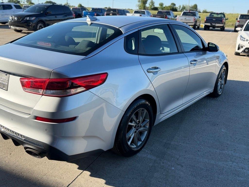 Kia Optima  2019