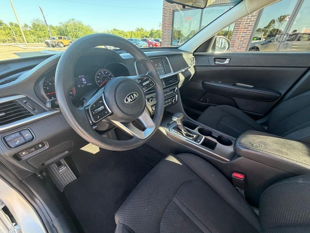 Kia Optima  2019