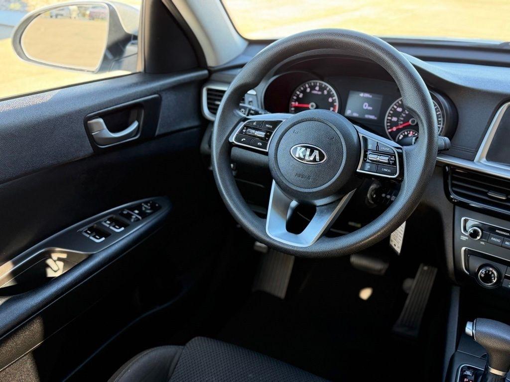 Kia Optima  2019