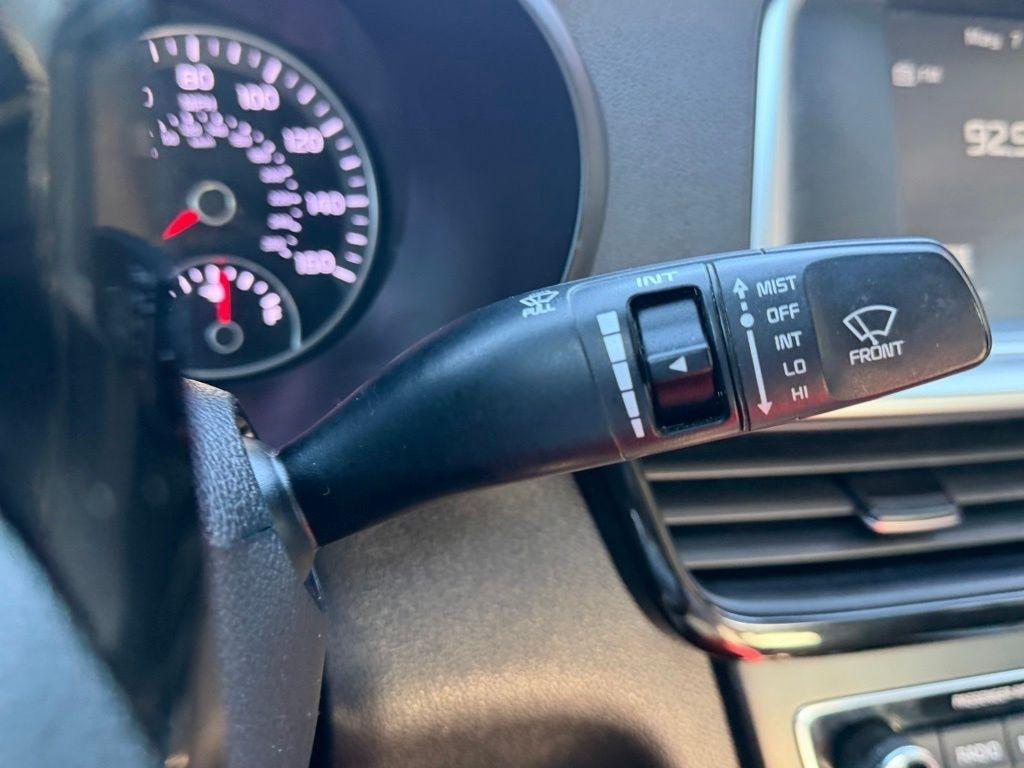 Kia Optima  2019