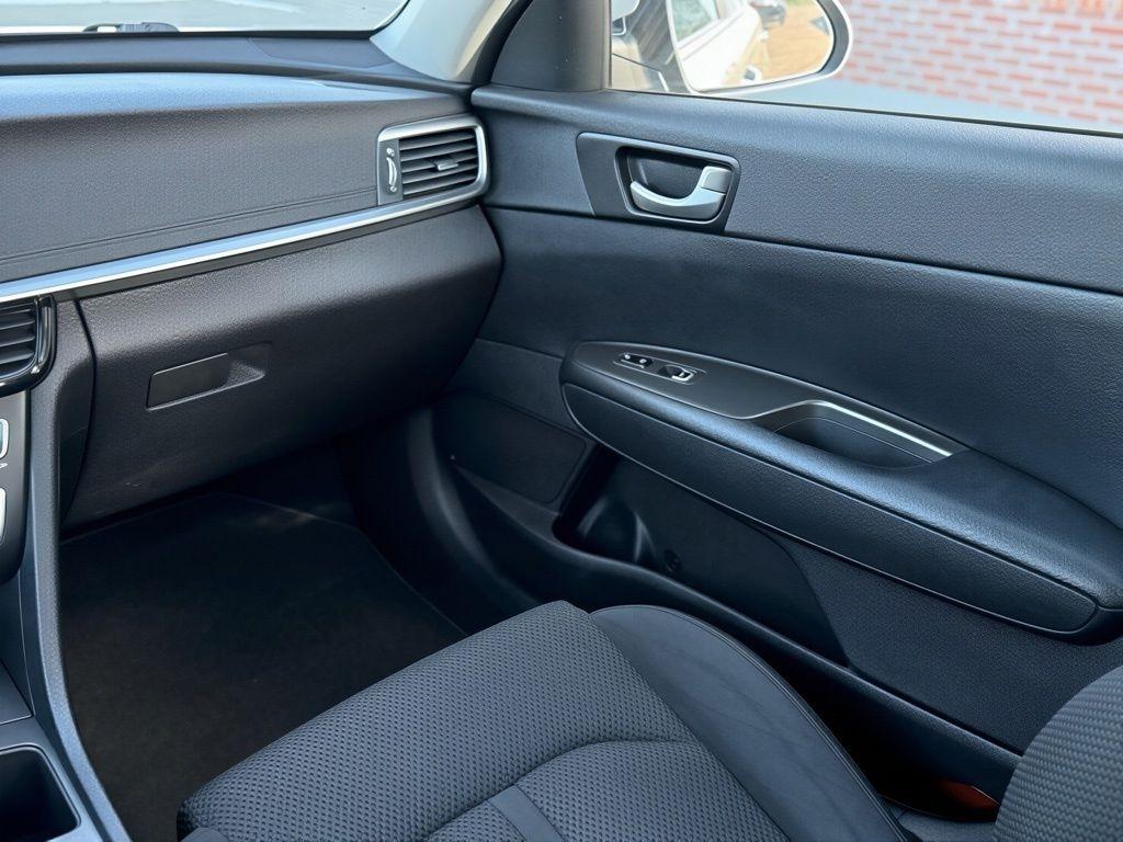 Kia Optima  2019