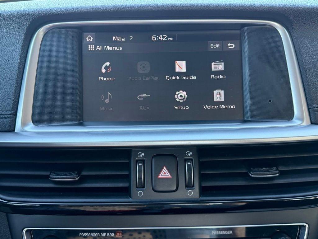 Kia Optima  2019