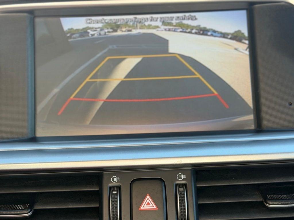 Kia Optima  2019