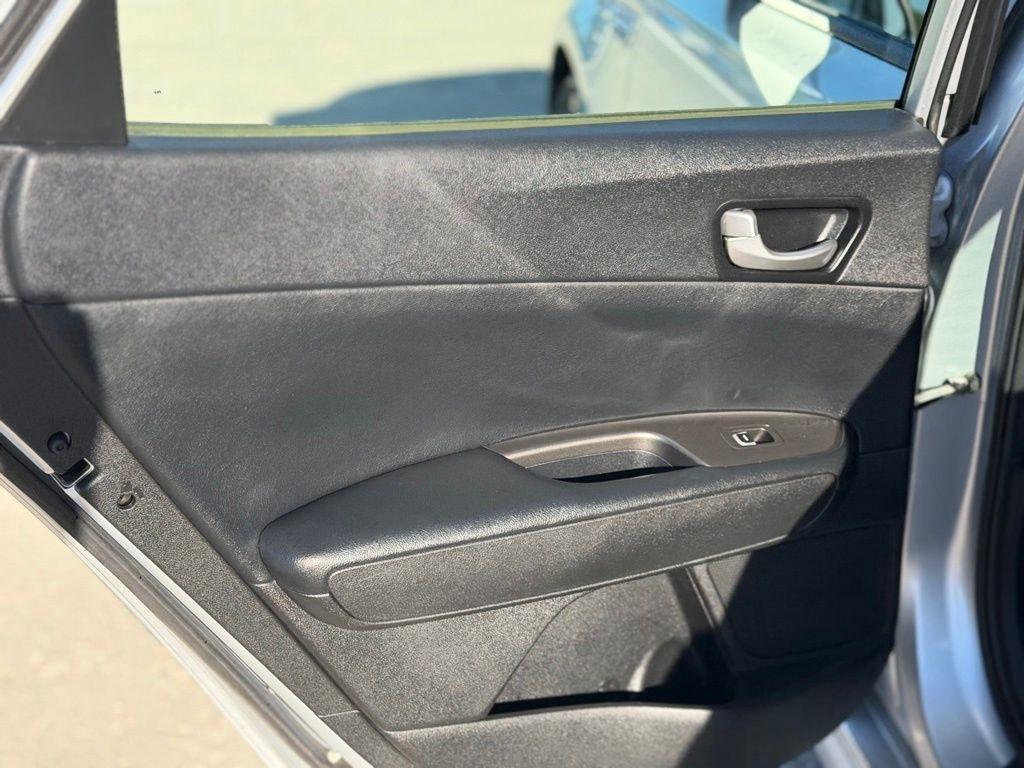 Kia Optima  2019