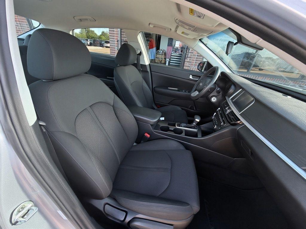 Kia Optima  2019
