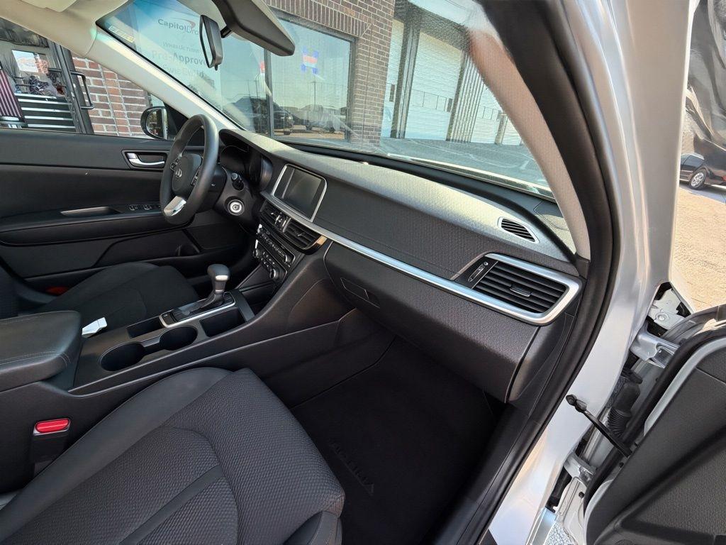 Kia Optima  2019