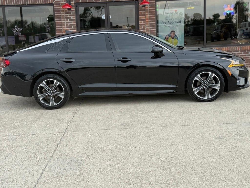 Kia K5  2021