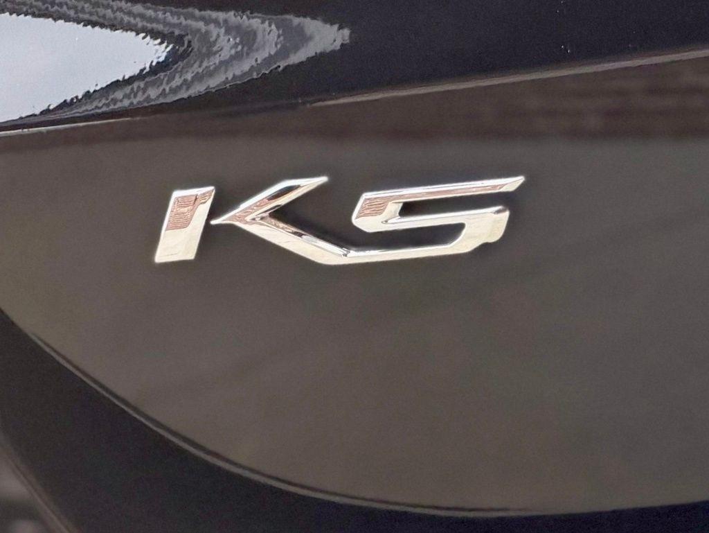 Kia K5  2021