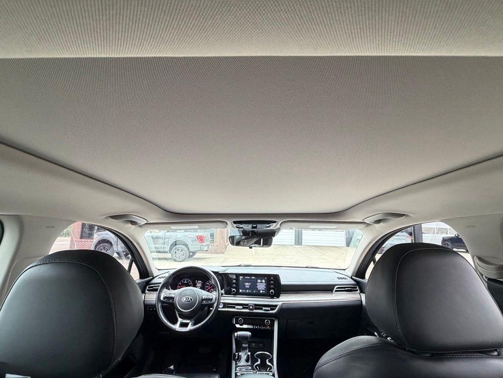 Kia K5  2021