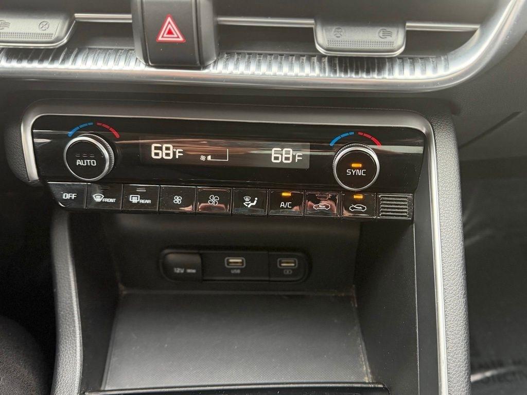 Kia K5  2021