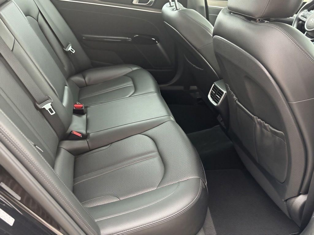 Kia K5  2021