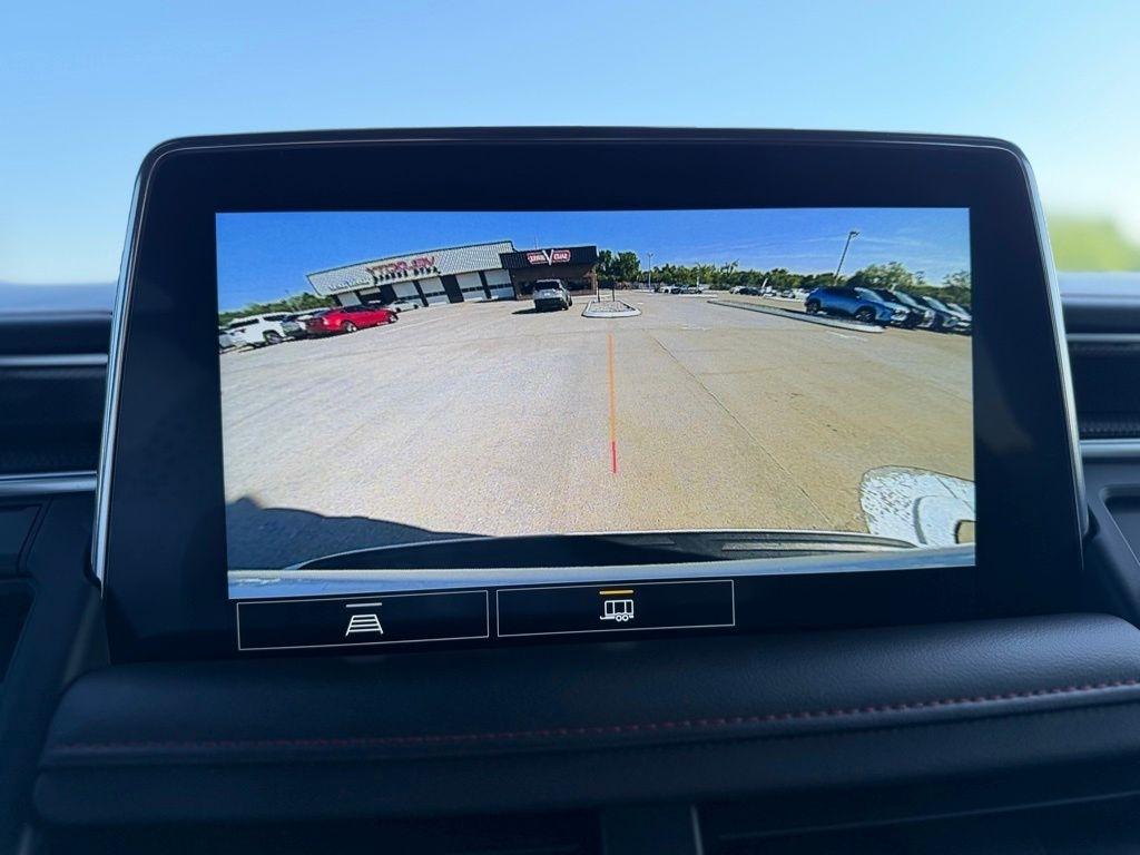 Chevrolet Tahoe  2021