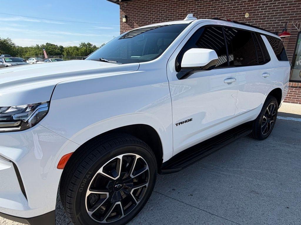 Chevrolet Tahoe  2021