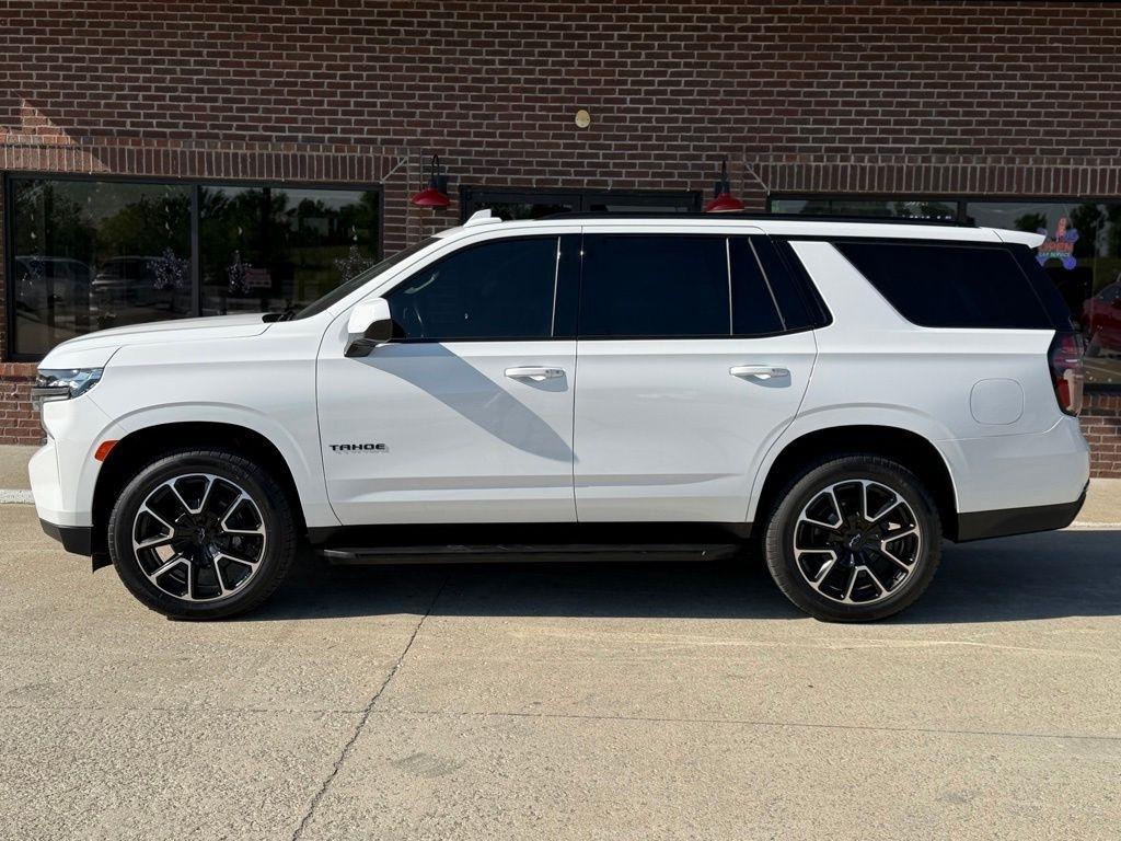 Chevrolet Tahoe  2021