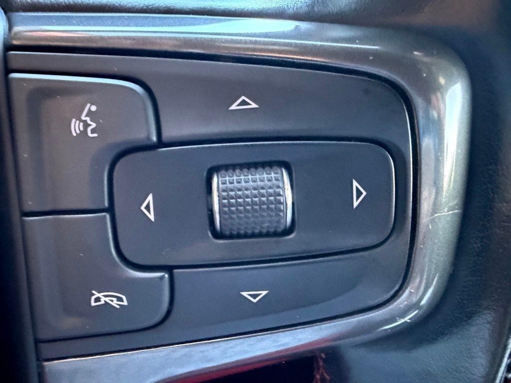 Chevrolet Tahoe  2021