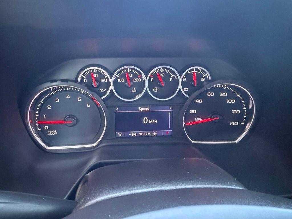 Chevrolet Tahoe  2021