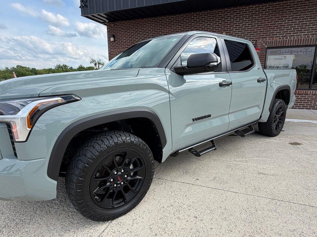 Toyota Tundra  2024