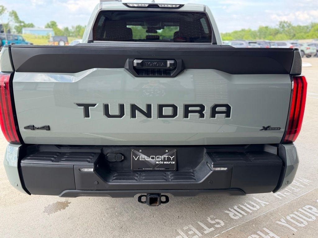 Toyota Tundra  2024