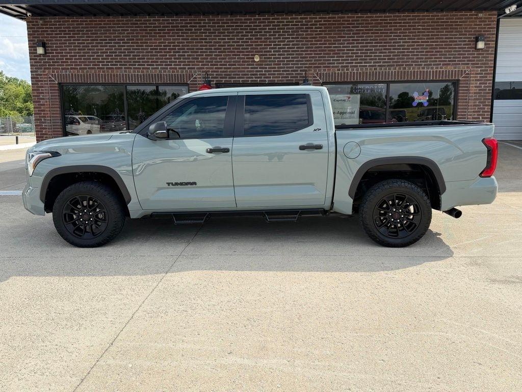Toyota Tundra  2024