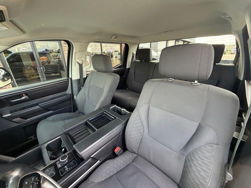 Toyota Tundra  2024
