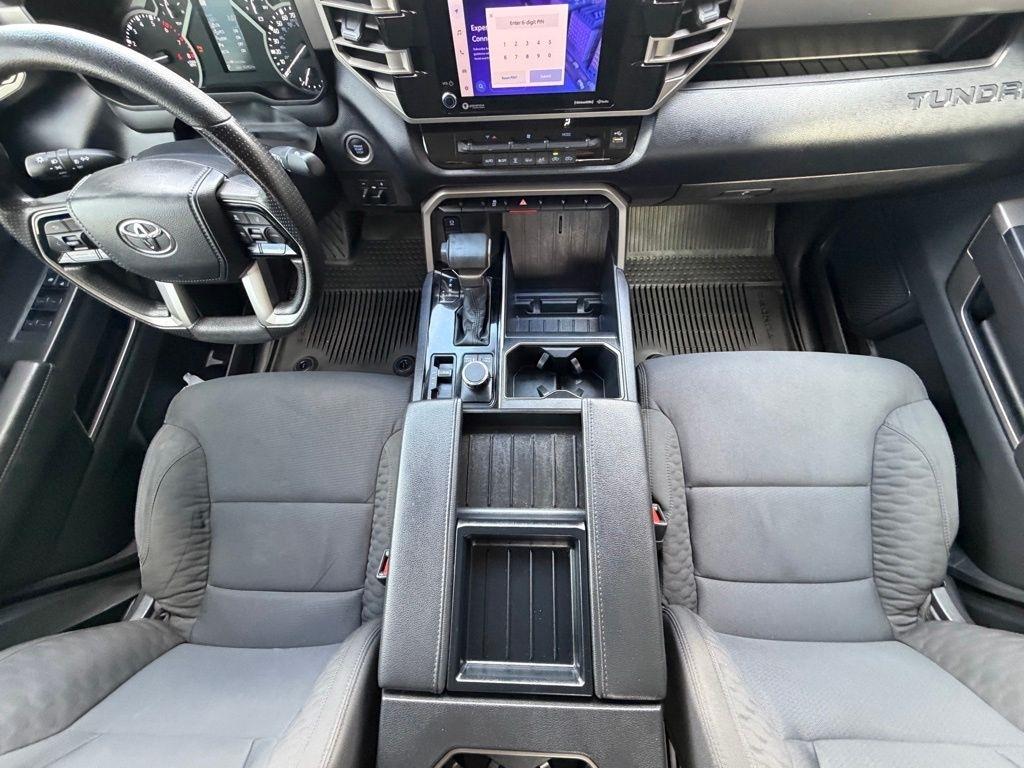 Toyota Tundra  2024