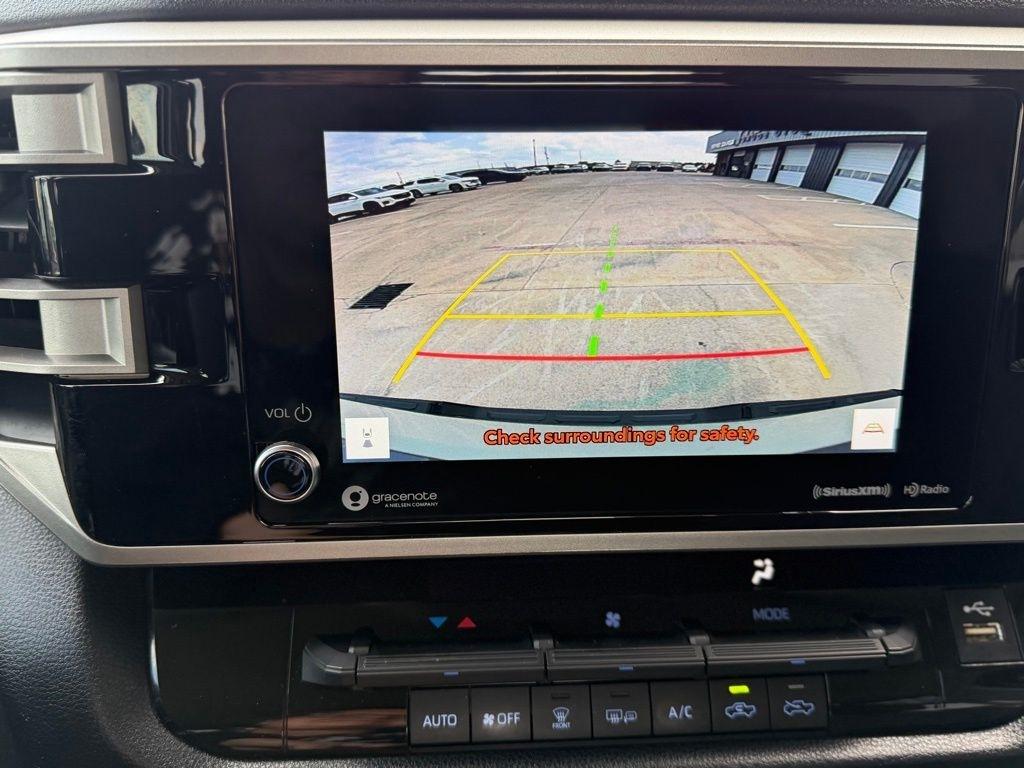 Toyota Tundra  2024