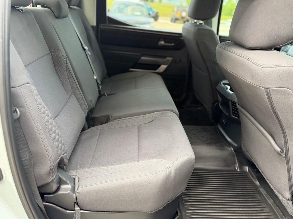Toyota Tundra  2024