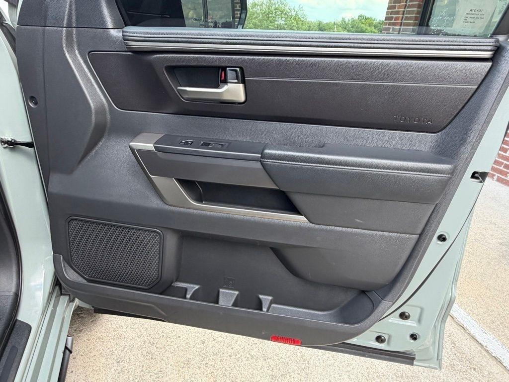 Toyota Tundra  2024