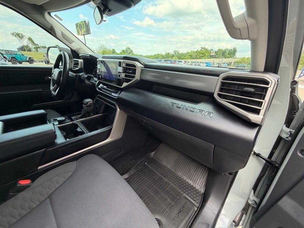 Toyota Tundra  2024