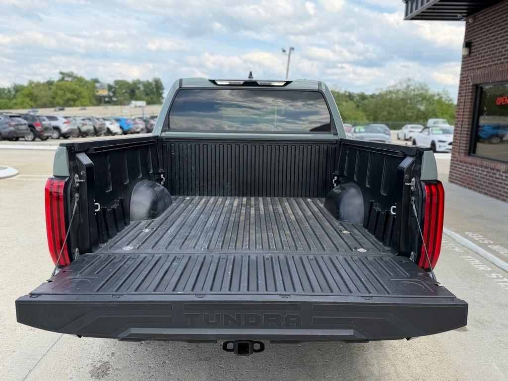 Toyota Tundra  2024