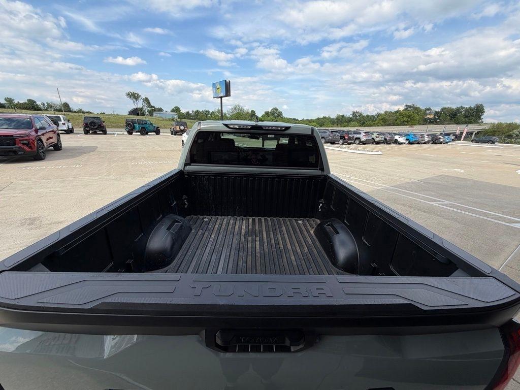 Toyota Tundra  2024