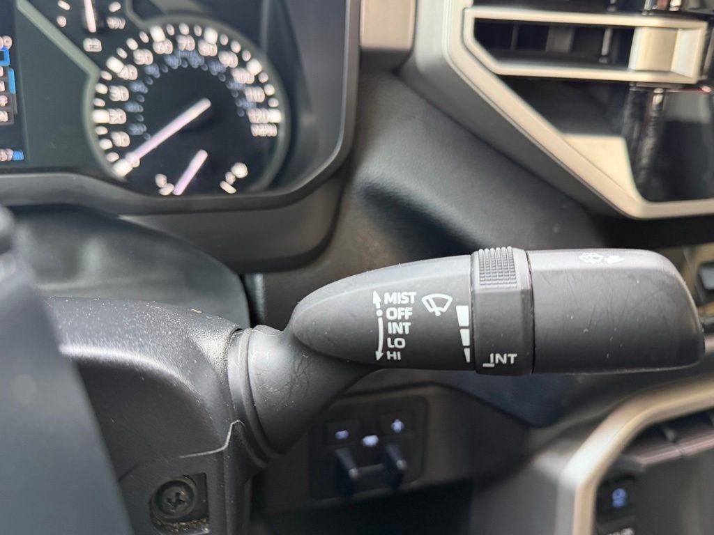 Toyota Tundra  2024