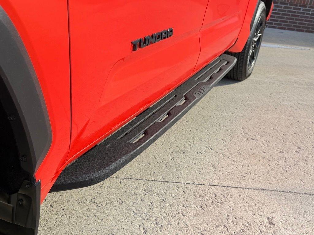 Toyota Tundra  2024