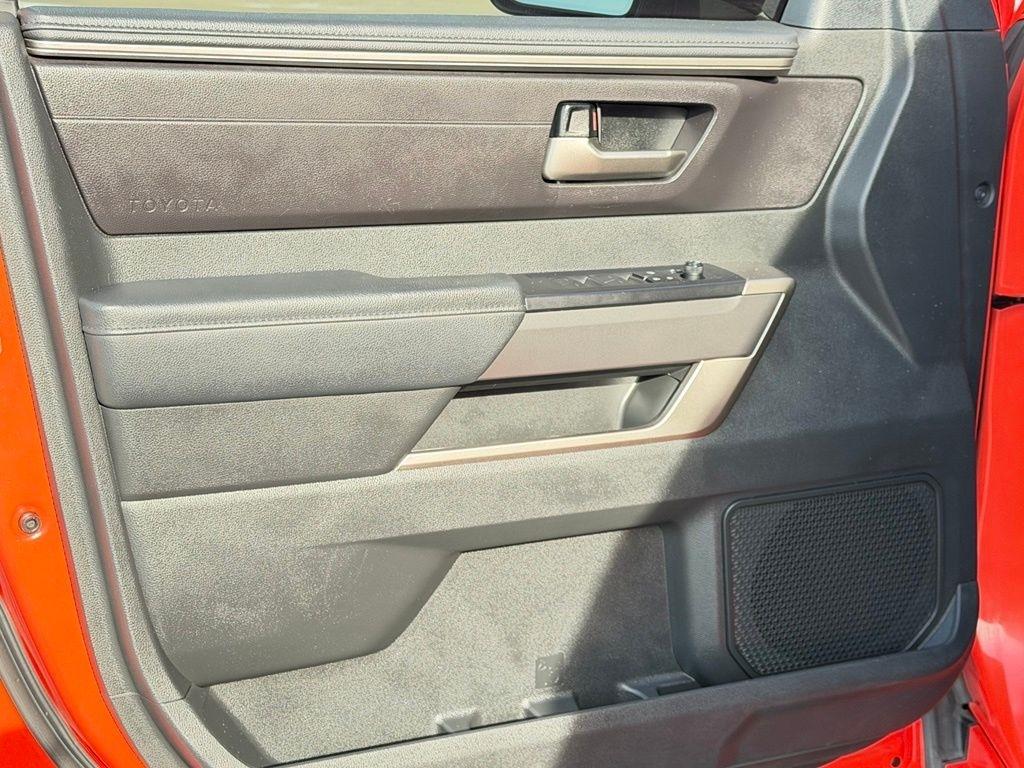 Toyota Tundra  2024