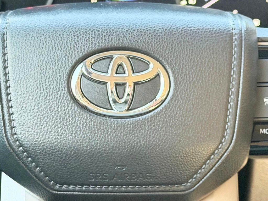 Toyota Tundra  2024