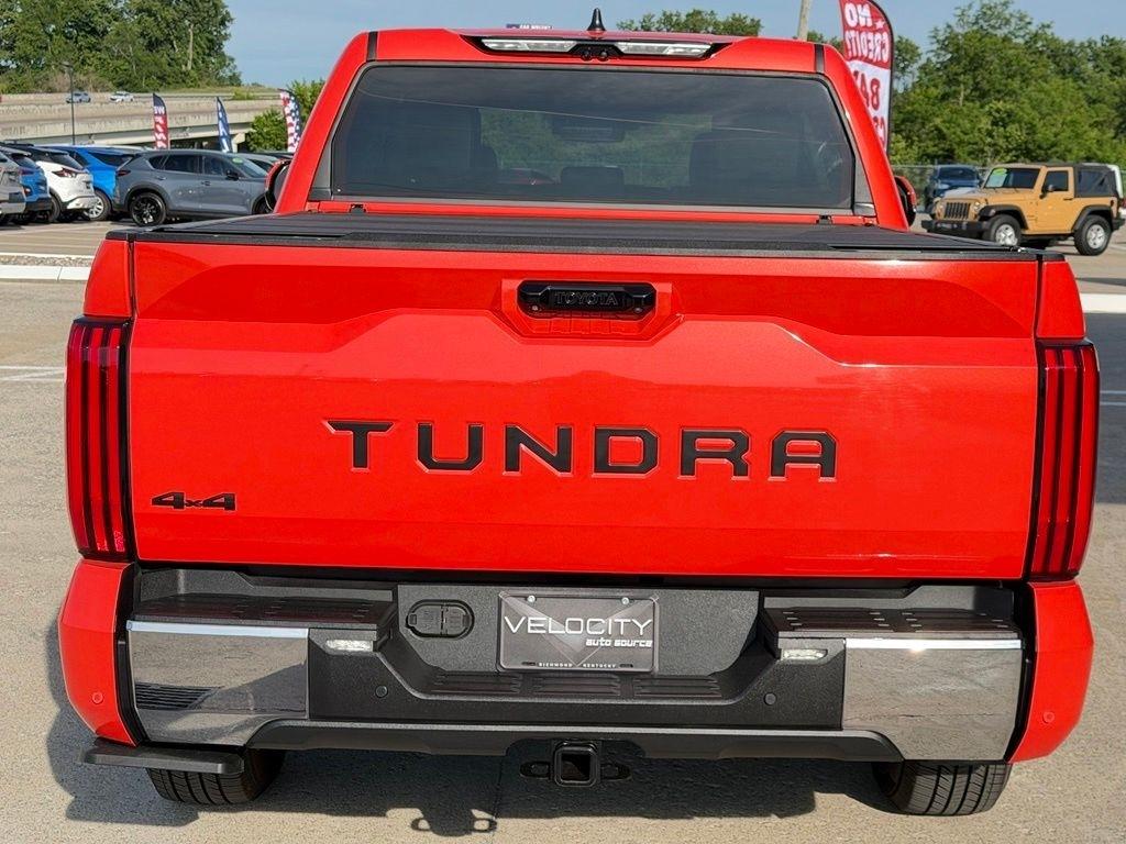 Toyota Tundra  2024