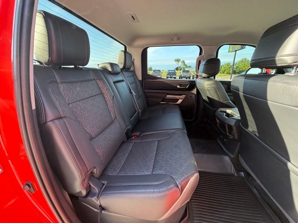 Toyota Tundra  2024