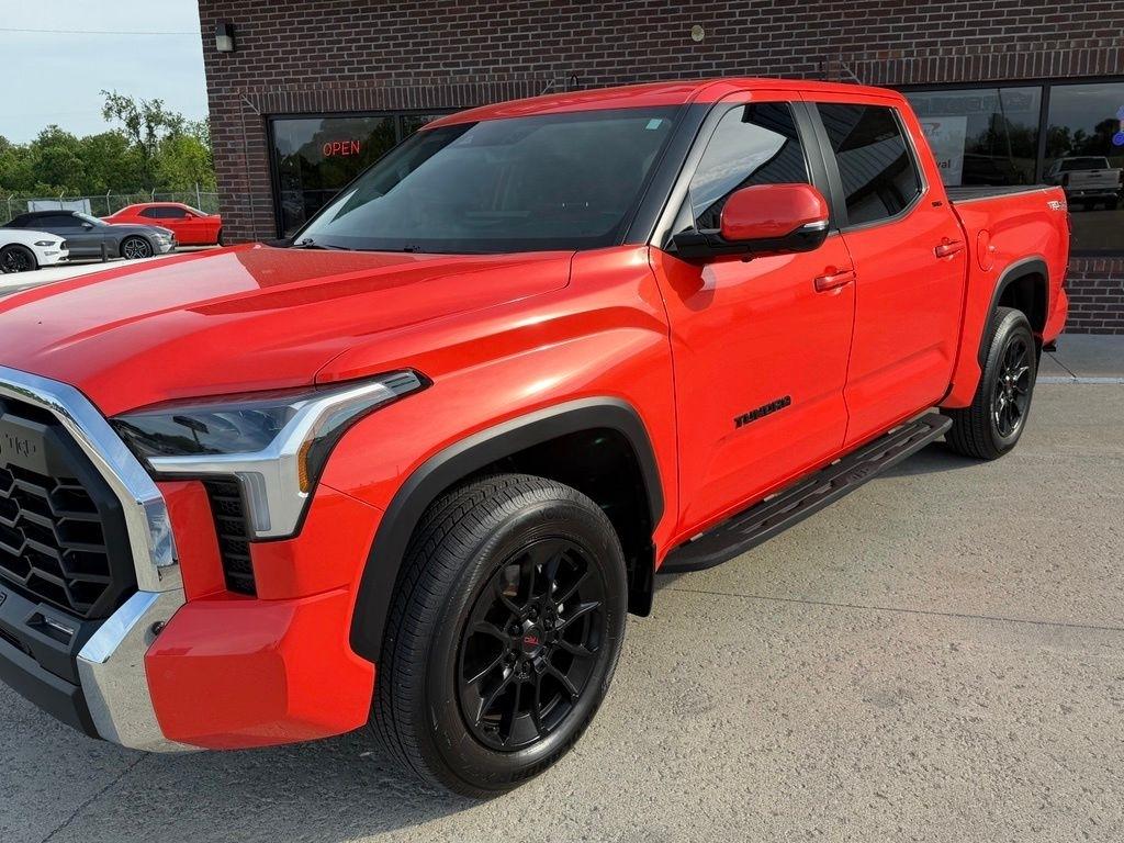 Toyota Tundra  2024
