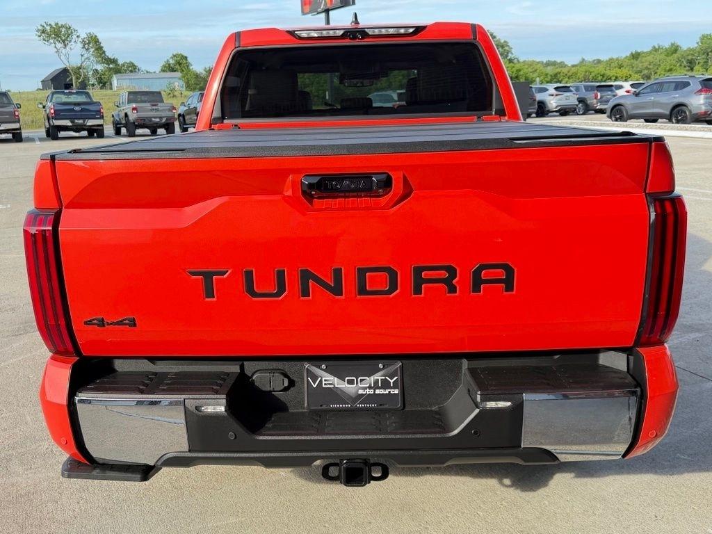 Toyota Tundra  2024