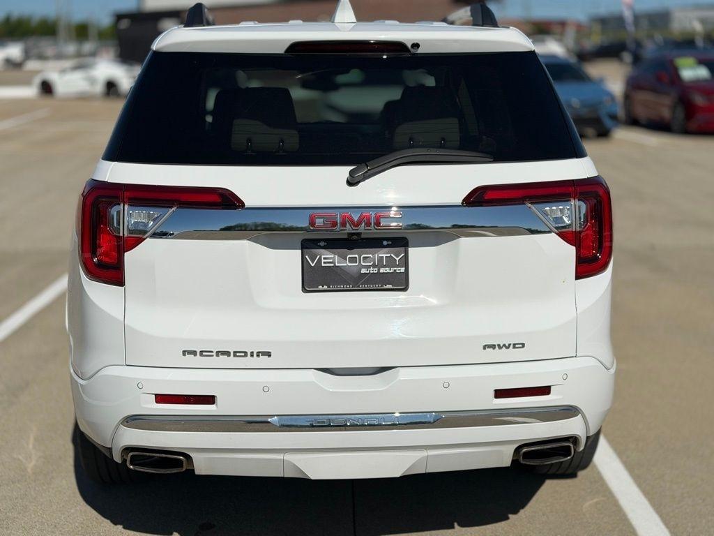 GMC Acadia  2023